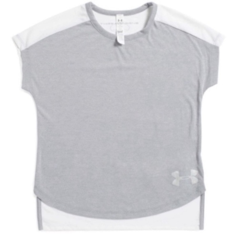 NWT. UNDER ARMOUR Girls’ Top